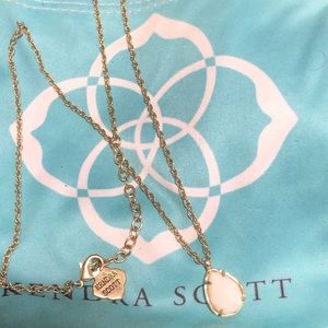 Kendra Scott ivory Kiri Necklace